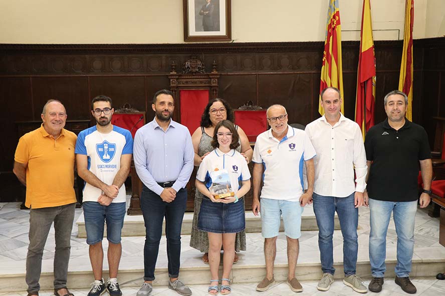El Ayuntamiento de Sagunto recibe a la destacada jugadora de ajedrez Leyre Roldán