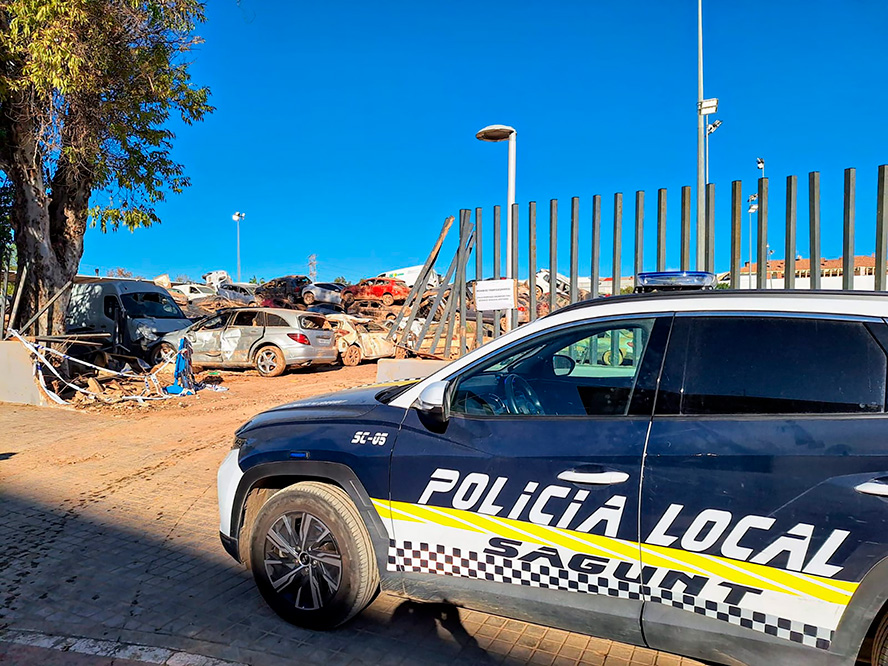 El Ministerio del Interior otorga la Distinción Honorífica a 87 policías locales de Sagunto por su trabajo en las zonas afectadas por la DANA