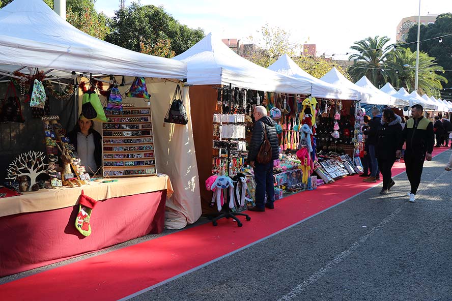 Los Mercados de Navideños ambientarán las calles del municipio