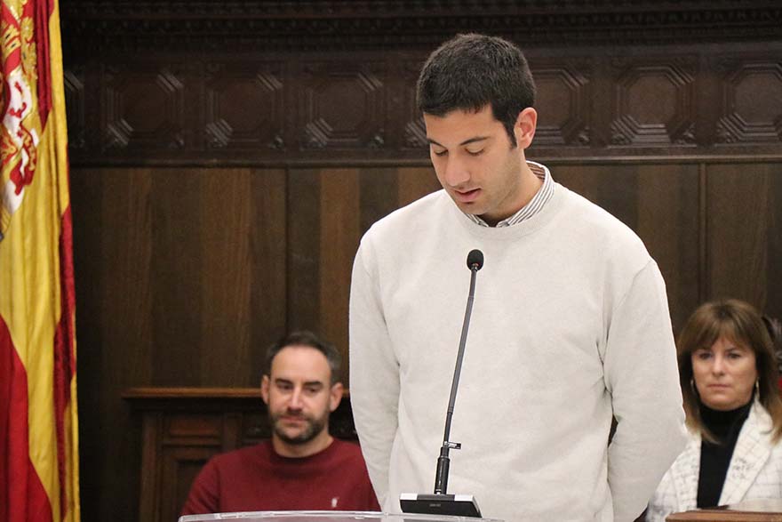 Eduardo Márquez Fuertes toma posesión como concejal del grupo municipal de Iniciativa Porteña