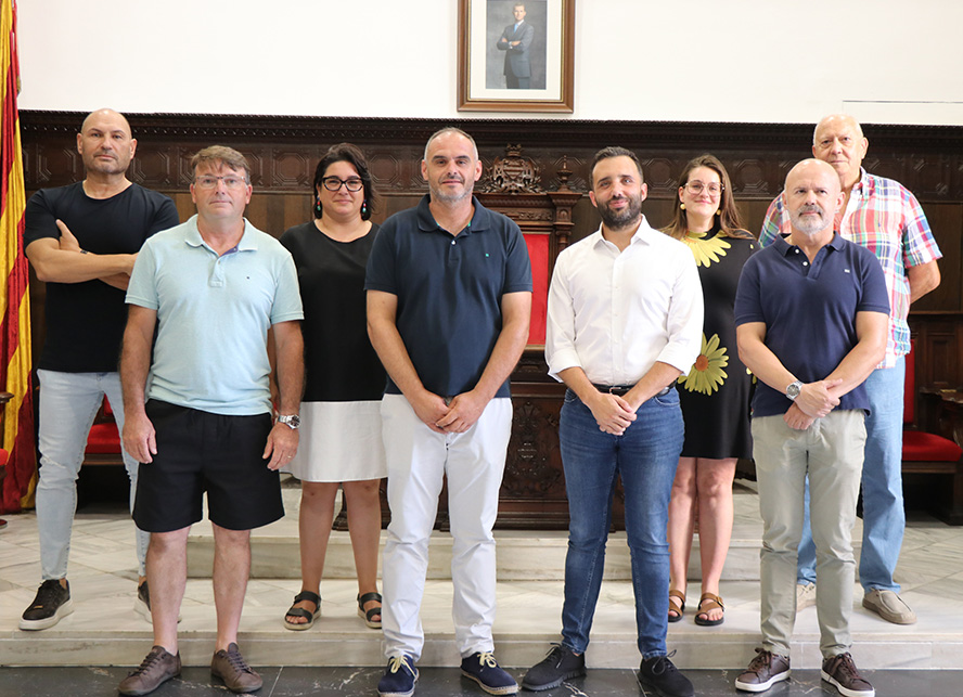 El Ayuntamiento de Sagunto se reúne con la nueva directiva de la Confraria de la Puríssima Sang