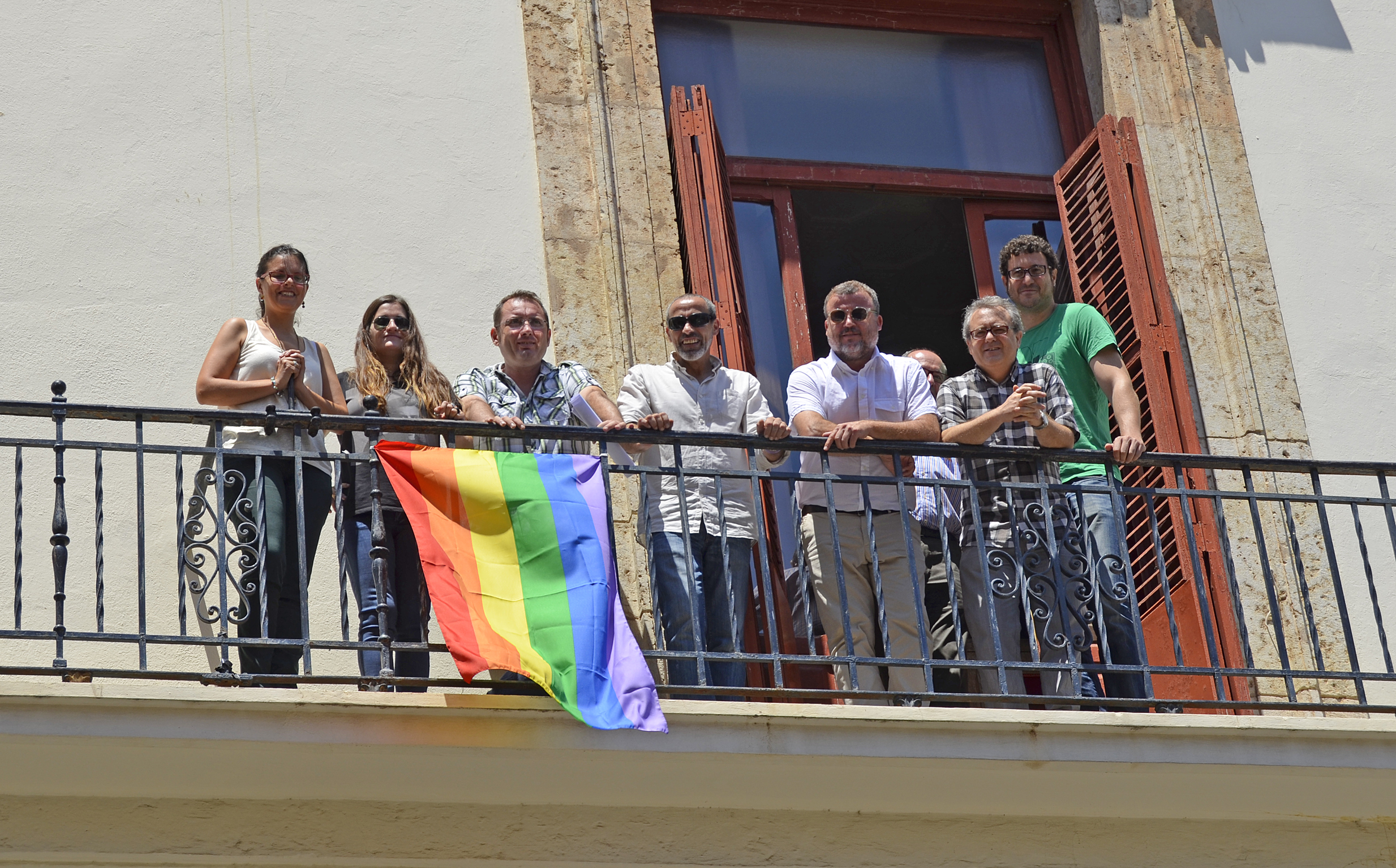 El Ayuntamiento de Sagunto aprueba impulsar y apoyar campañas de sensibilización que potencien la visibilidad de las lesbianas