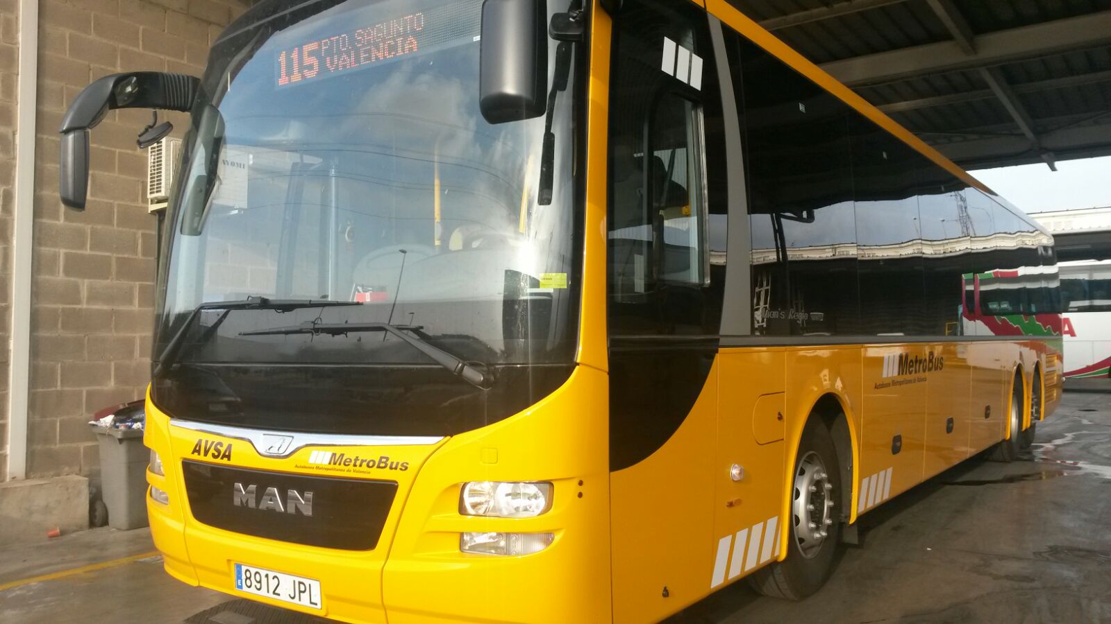 La renovación de autobuses y otras mejoras producen un incremento de usuarios del servicio de transporte urbano