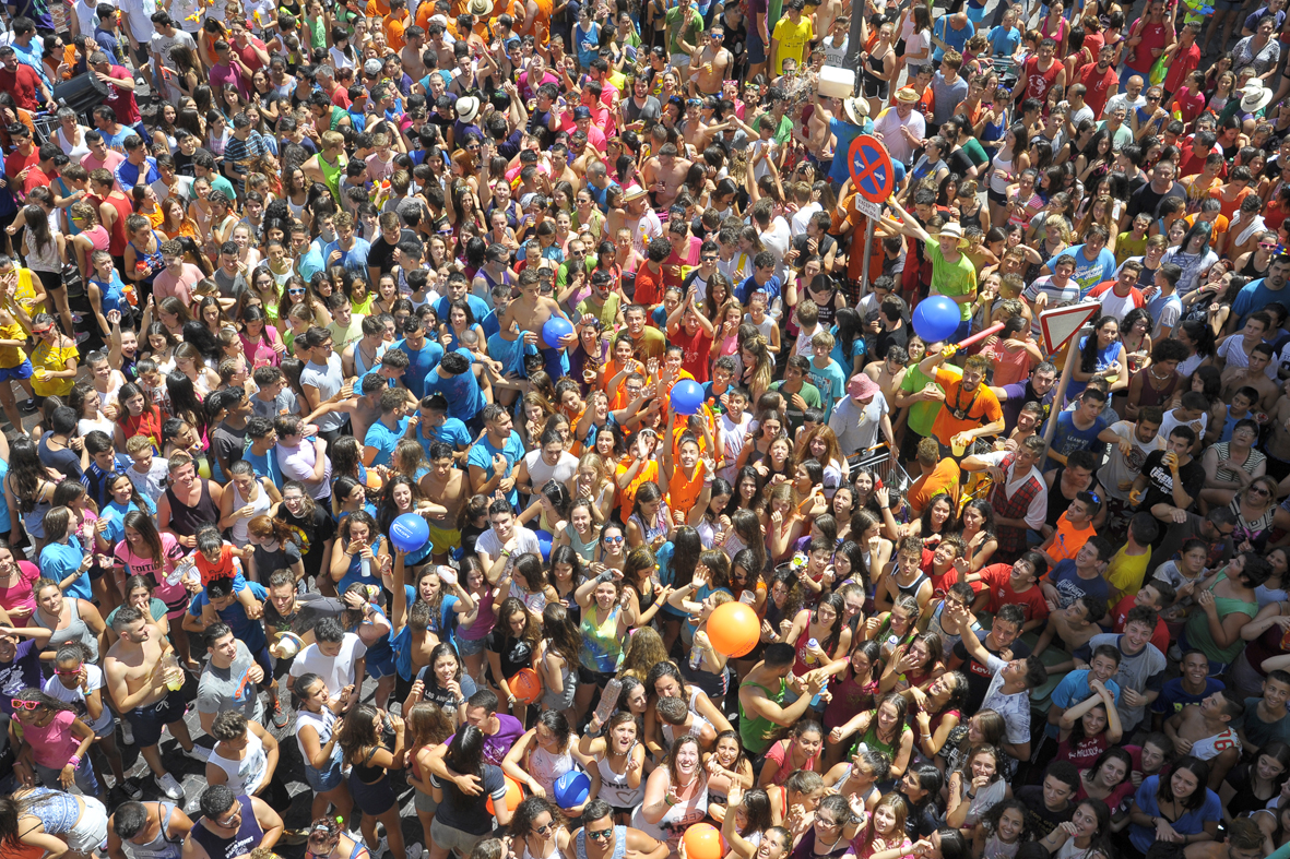 Continúan las fiestas Patronales de Sagunto con actividades taurinas, música, espectáculo cómico y paellas
