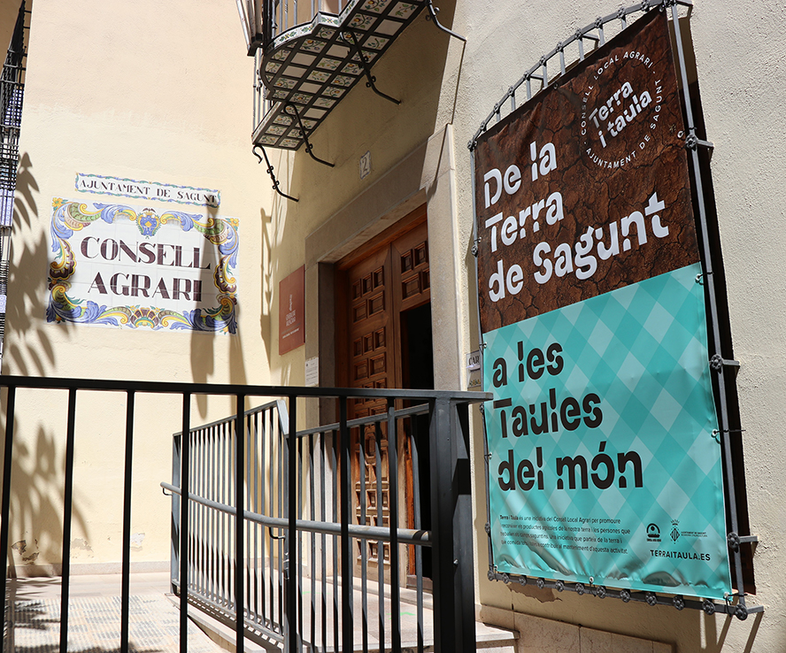 Finalizan las obras de mantenimiento en el camino de Espartar y en el paraje del Salt del Cavall