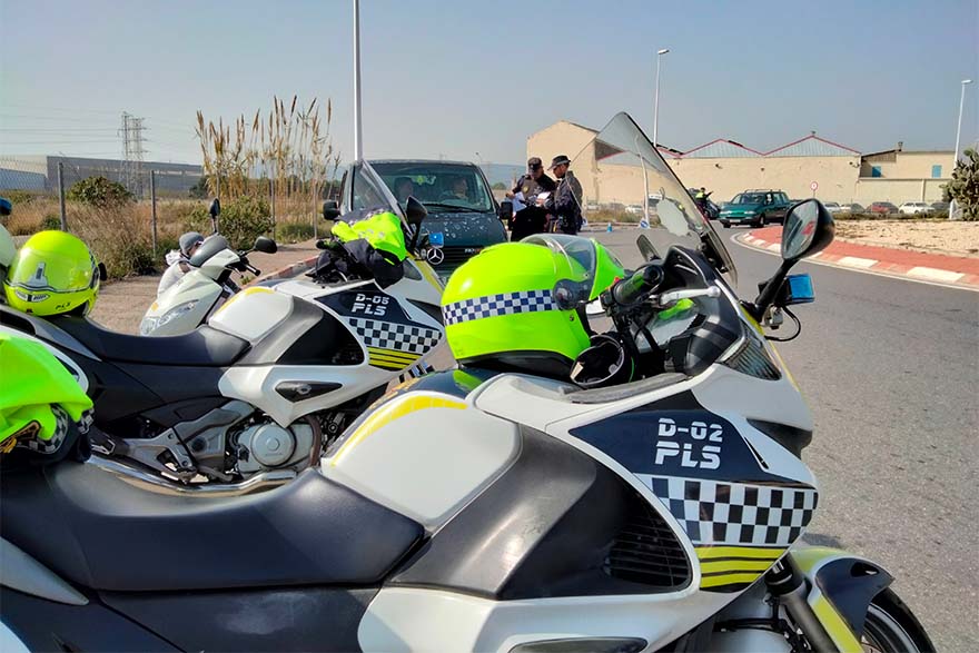 La Policía Local de Sagunto ha retirado de la circulación 624 vehículos sin seguro obligatorio en 2024