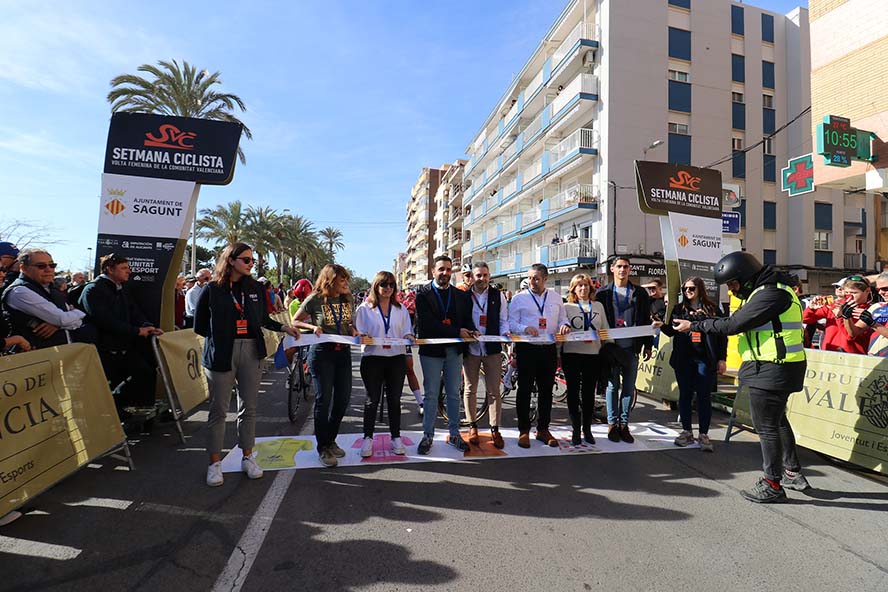 Marlen Reusser se proclamó ganadora de la Vuelta Fémina en la etapa que partió de Puerto de Sagunto