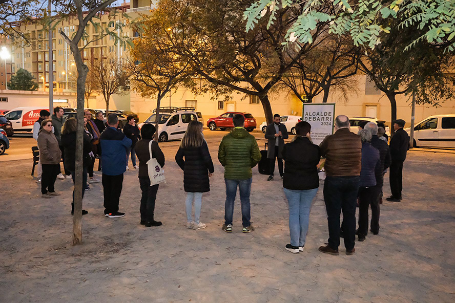 La tercera reunión de la iniciativa Alcalde de Barrio ha tenido lugar en el barrio 500 viviendas