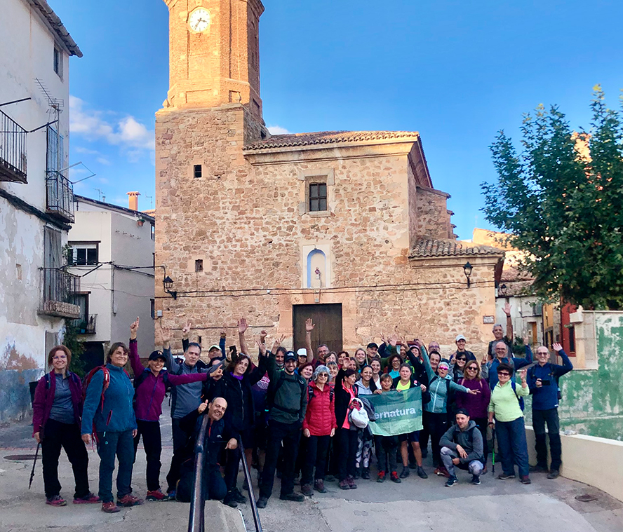 Alternatura inicia la temporada con una excursión al paraje natural turolense los Amanaderos de Riodeva 