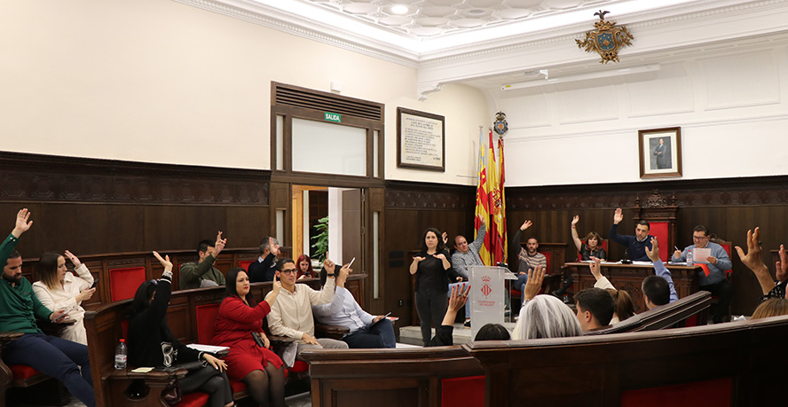 El refuerzo de las políticas de igualdad, conciliación y corresponsabilidad en el ámbito local centra la moción por el 8M